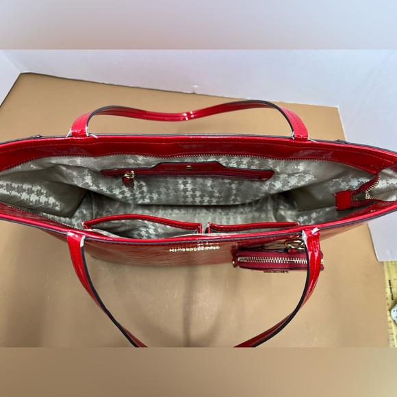 KARL LAGERFELD Red Paris Signature Shoulder Tote Bag Charm Purse Bag. - Picture 2 of 15